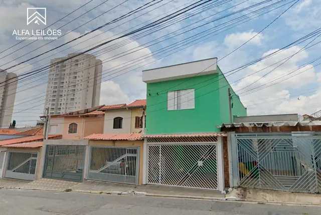 Sobrado à Venda