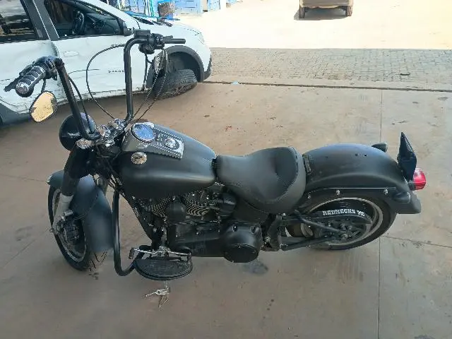 HARLEY-DAVIDSON - FLSTFB