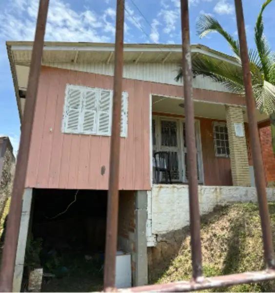 Casa na Linha Antas