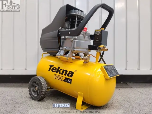 LOTE COM 01 COMPRESSOR DE AR TEKNA CP8022-1CK3B 20L 127V 2HP OD220 SEM ACESSÓRIOS 08/24 1011023