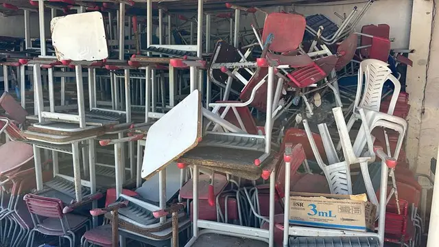 MATERIAIS DIVERSOS: CADEIRAS E MESAS DANIFICADOS E/OU AVARIADOS