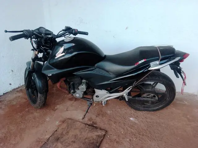 HONDA - CB 300R