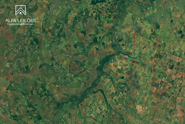 Fazenda à Venda