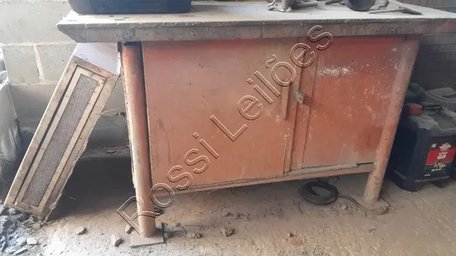 02 un. mesas de aço pesadas para oficina (sem a furadeira)- no estado
