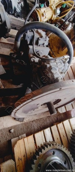 BOMBA HIDRÁULICA VOLVO EC 460