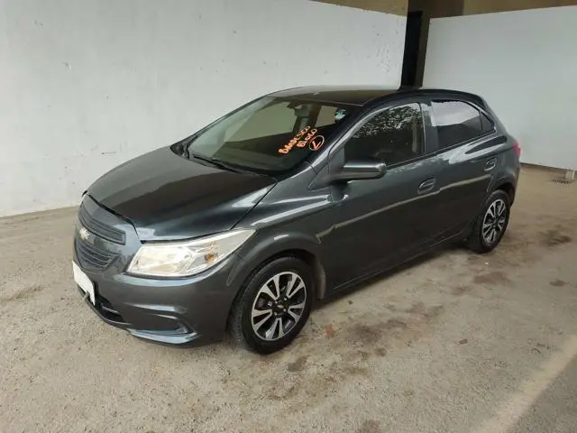 CHEVROLET - ONIX 10MT JOYE