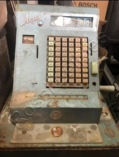 Caixa registradora ano 70