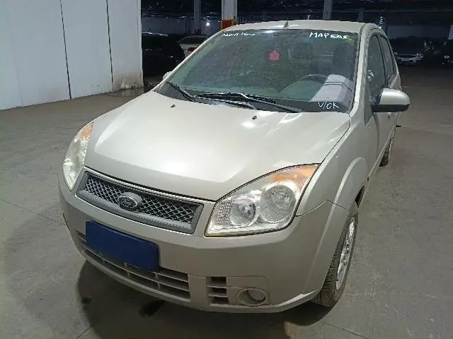 FORD - FIESTA TRAIL 1.0 8V FLEX 5P
