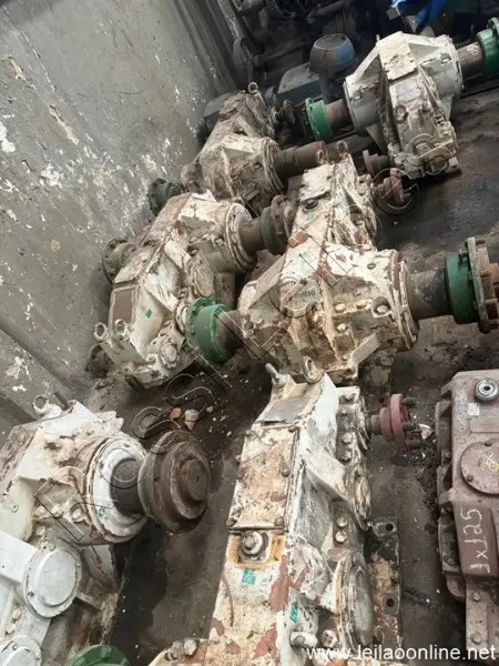 06 UN. REDUTORES USADOS 1X60 - PARA MOTOR 50HP PRÓPRIO ( PARA EXTRUSÃO PARA FAZER CANOS)