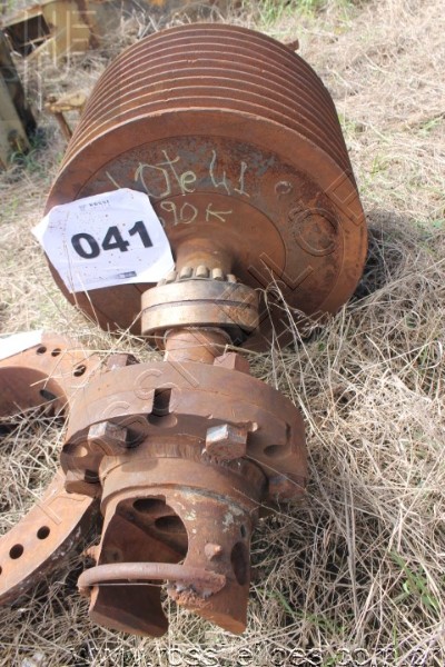 ENGRENAGEM - Aprox. 590Kg