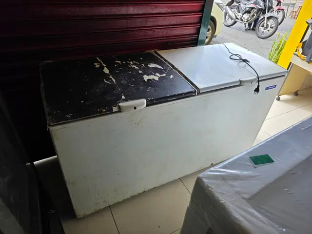 FREEZER MOD. DA 550; 546 LITROS; 220V