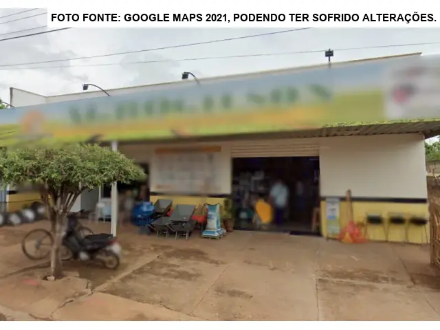 Loja e 03 barracões - Terreno com 735,90m² - Doverlândia/GO