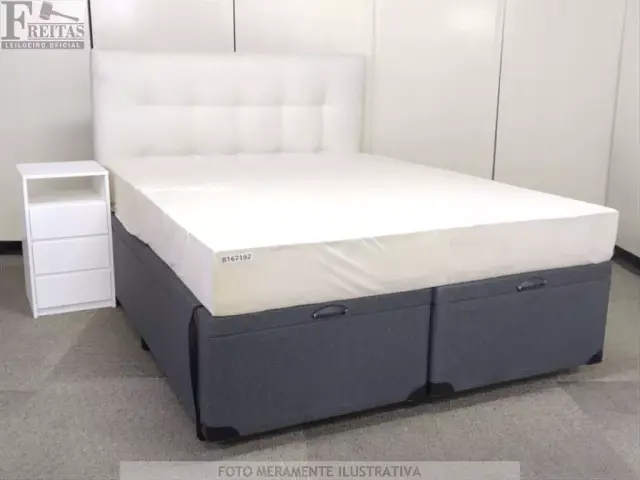 LOTE COM CAMA BOX QUEEN