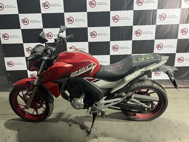 HONDA/CB250F TWISTER ABS-2022/2022/ALCO/GASOL - RJK9G45/RJ / APL - CAMPO GRANDE - VEÍCULO CONSERVADO