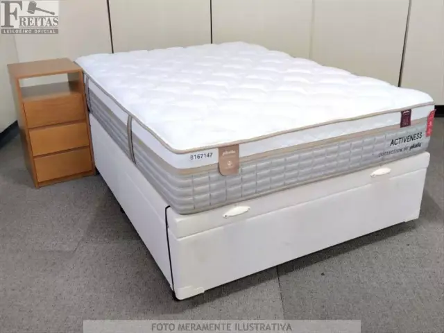 LOTE COM CAMA BOX CASAL