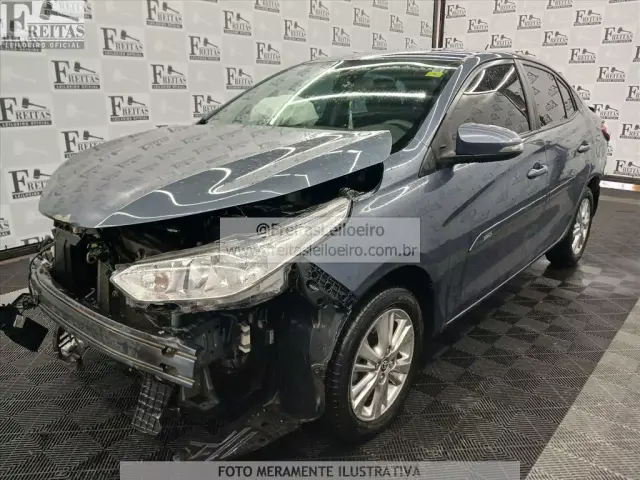 TOYOTA/YARIS SD XL 15 AT