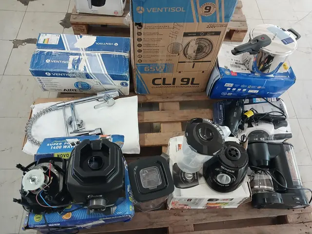 CLIMATIZADOR VENTISOL + PANELA TRAMONTINA + VENTILADOR DE TETO + LIQUIDIFICADORES + SECADOR
