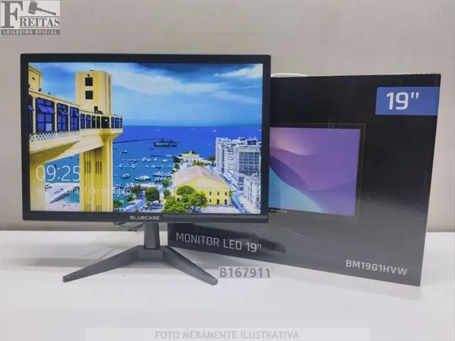 LOTE COM 01 MONITOR LED BLUCASE 19" BM19G1HVW PRETO ACOMPANHA BASE / FONTE / CABO 84884602127