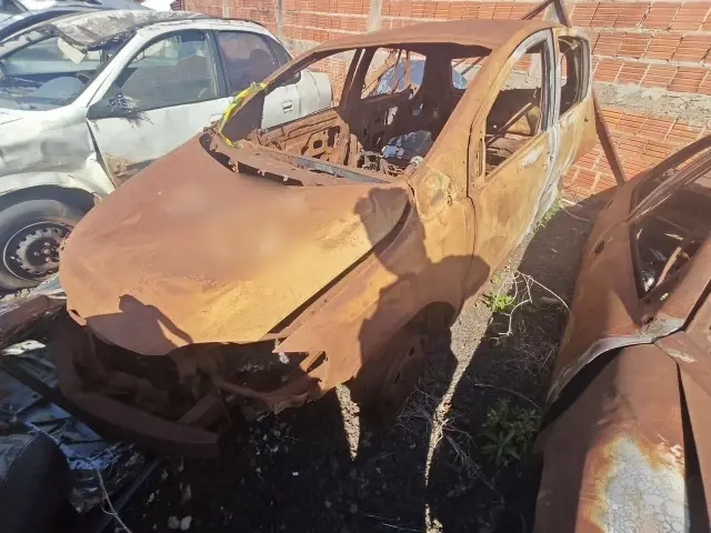 FIAT/UNO VIVACE – 10/10 – Ponta Porã/MS