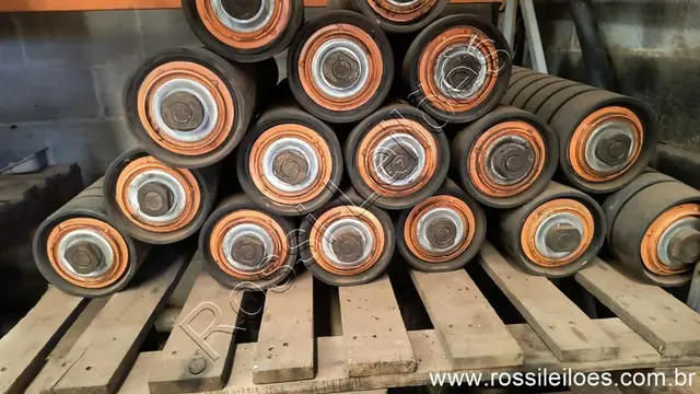 41 unidades rolos de esteira transportadora 1,29 metros de comprimento por 15cm de largura