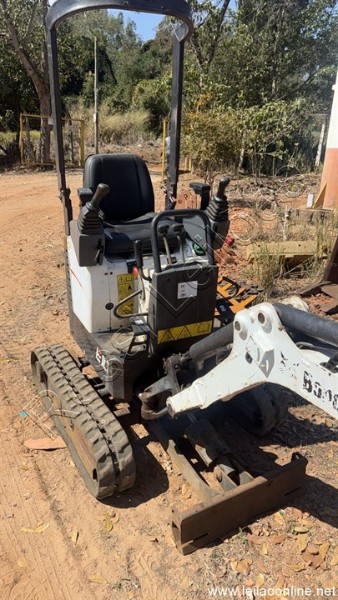 [ VÍDEO ] MINIESCAVADEIRA BOBCAT MOD. E10 ANO 2022 - (ACONPANHA 3 CONCHAS MEDIDAS DIFERENTES)