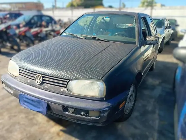 VOLKSWAGEN - GOLF GL