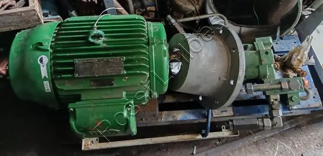 MOTOR COM BOMBA HIDRÁULICA 25 CV WEB - NO ESTADO