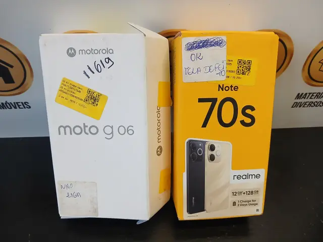 SMARTPHONE REALME NOTE 70S 128GB 4GB RAM PRETO E SMARTPHONE MOTO G06 128GB, 4GB RAM + 8GB RAM BOOST, CÂMERA DE 50MP E BATERIA DE 5200MAH — AZUL-MARINHO