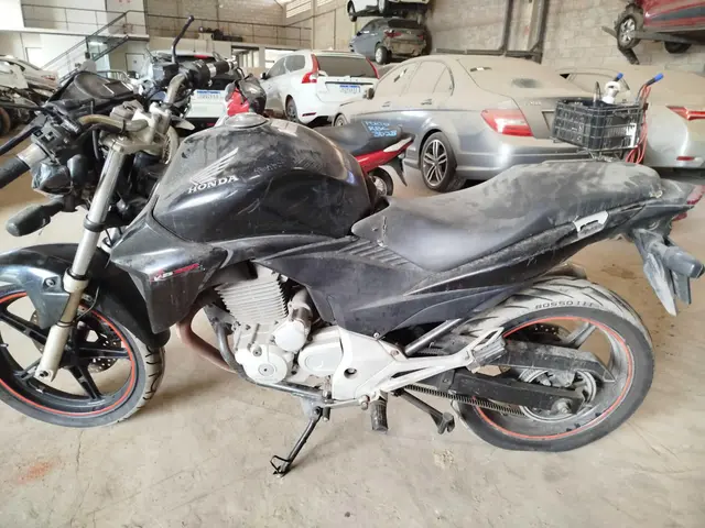 HONDA CB 300R / ANO FAB/MOD. 2013/2013