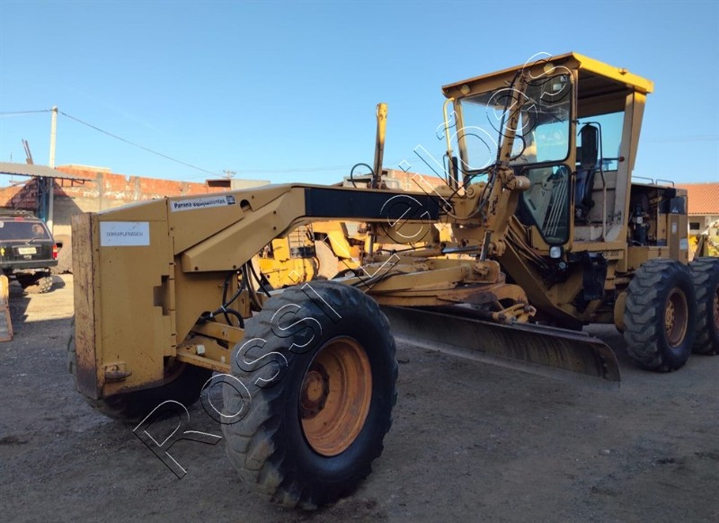 [ VÍDEOS ] MOTONIVELADORA CATERPILLAR MOD. 135H ANO 1998 FUNCIONANDO