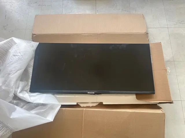 IMPRESSORA, COPIADORA E SCANNER MULTIFUNCIONAL COLORIDA BROTHER E MONITOR VIEWFINITY S5 34 POLEGADAS
