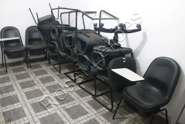 APROX. 25 CADEIRAS DIVERSAS - NO ESTADO