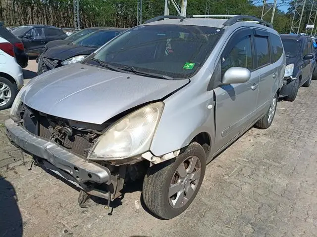 NISSAN - GRAND LIVINA 18SL