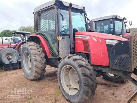 TRATOR AGRICOLA MF 4709 CAB MARCA MASSEY FERGUSSON