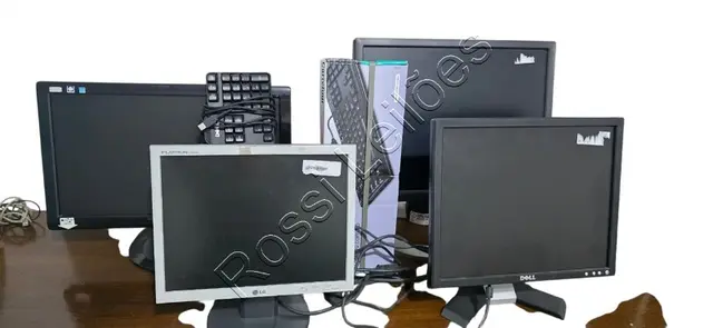 01 PÇ MONITOR TECLADO - (04 MONITORES 02 TECLADO)