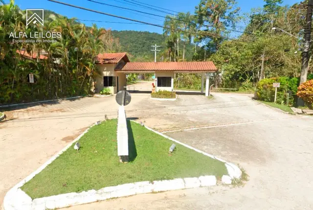 Terreno á Venda