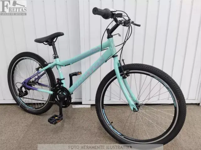 LOTE COM 01 BICICLETA HOUSTON WINDY VERDE
