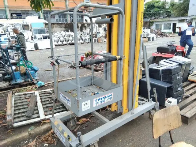 ELEVADOR VERTICAL, MARCA: WORKFORCE - MODELO: XLT CAT-23