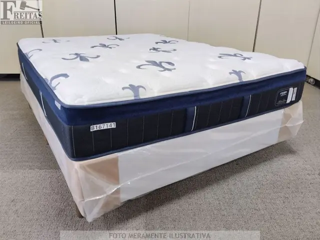 LOTE COM CAMA BOX CASAL