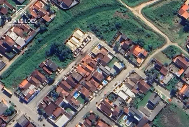 Casa à Venda