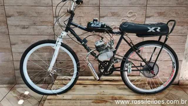 Lote contendo 01 bicicleta c/ motor a gasolina. (U-8)