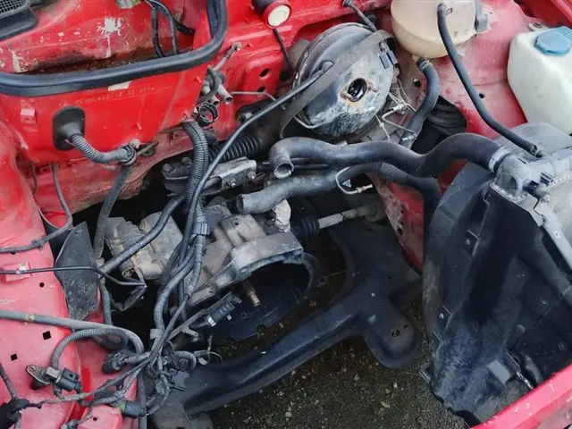 VOLKSWAGEN - GOL 1.0