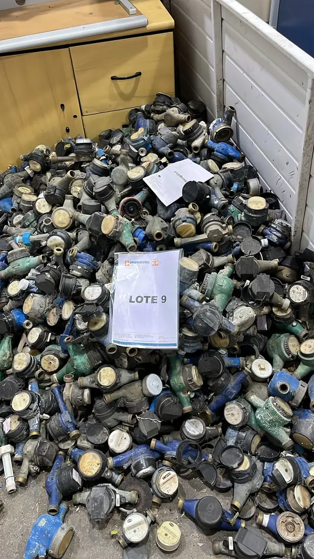 LOTE 09: SUCATA DE HIDRÔMETROS