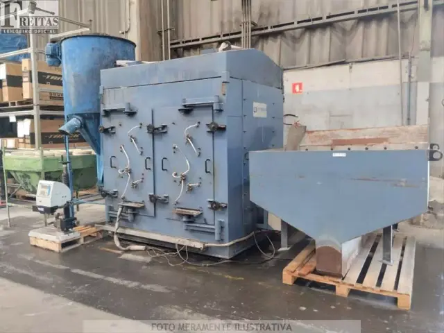 LOTE COM EQUIPAMENTOS INDUSTRIAIS