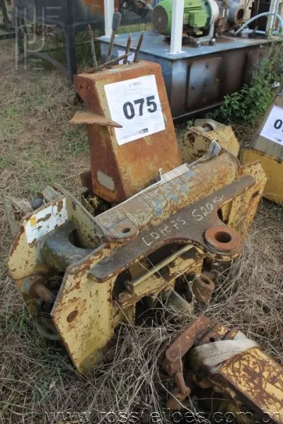 EQUIPAMENTOS - Aprox. 520Kg.