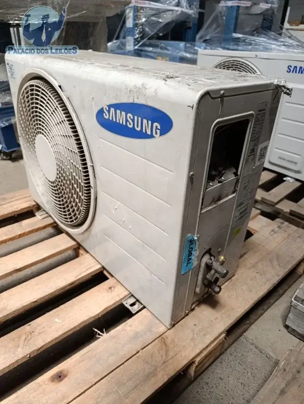 1 CONDENSADORA SPLIT HI WALL AR CONDICIONADO SPLIT SAMSUNG MAX PLUS DE 18.000 AS18WBUXXAZ