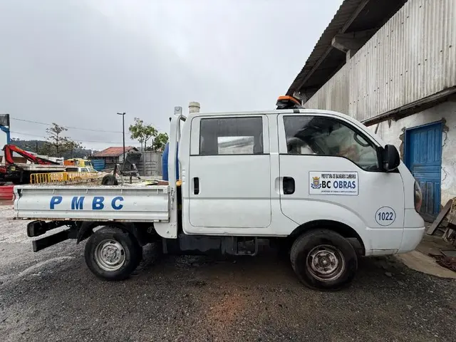 (01) BONGO KIA