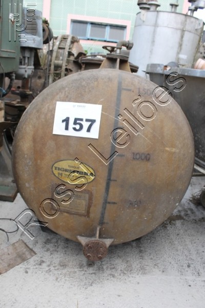 TANQUE EM FIBRA; CAP. 1500 L