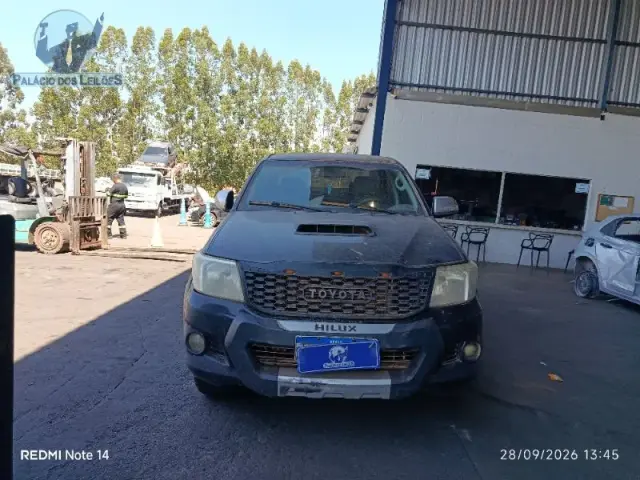 I/TOYOTA HILUX CD4X4 SRV