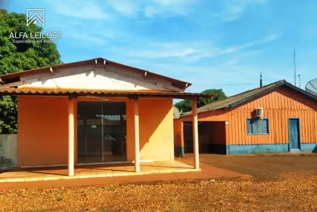Casa à Venda